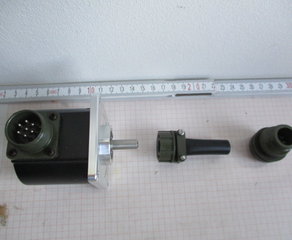 Энкодер
Encoder RE621-900-5/30-R-8-PP2
900 implusi + Z, alim. 5/30Vcc, uscita
push-pull, connettore radiale 7 pin Mil.,
albero diam. 8mm.
in replacement of RE621-900-10/24-R-8-PP2 Elap