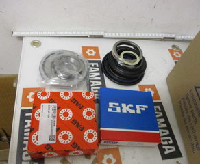 Комплект подшипников
Lagersatz MC UBE/ZBE 1250-10000 GEH UBE 1250-2500
mit Kupplg. Mö/Bowex65 ZIEGRA